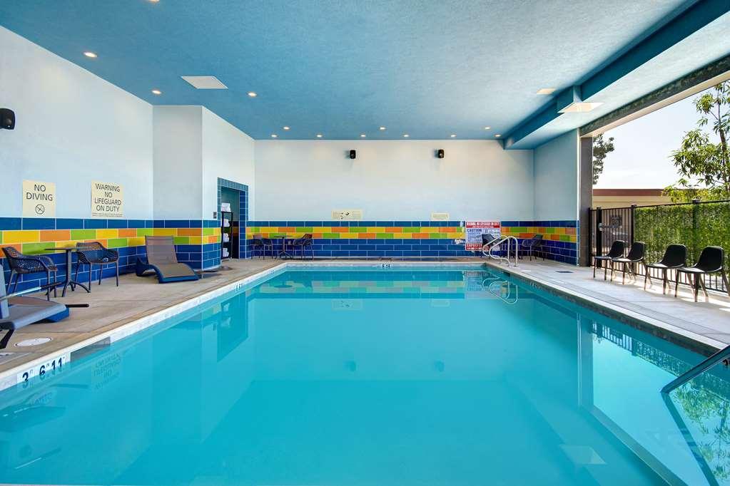Hampton Inn & Suites Ontario Rancho Cucamonga Facilidades foto