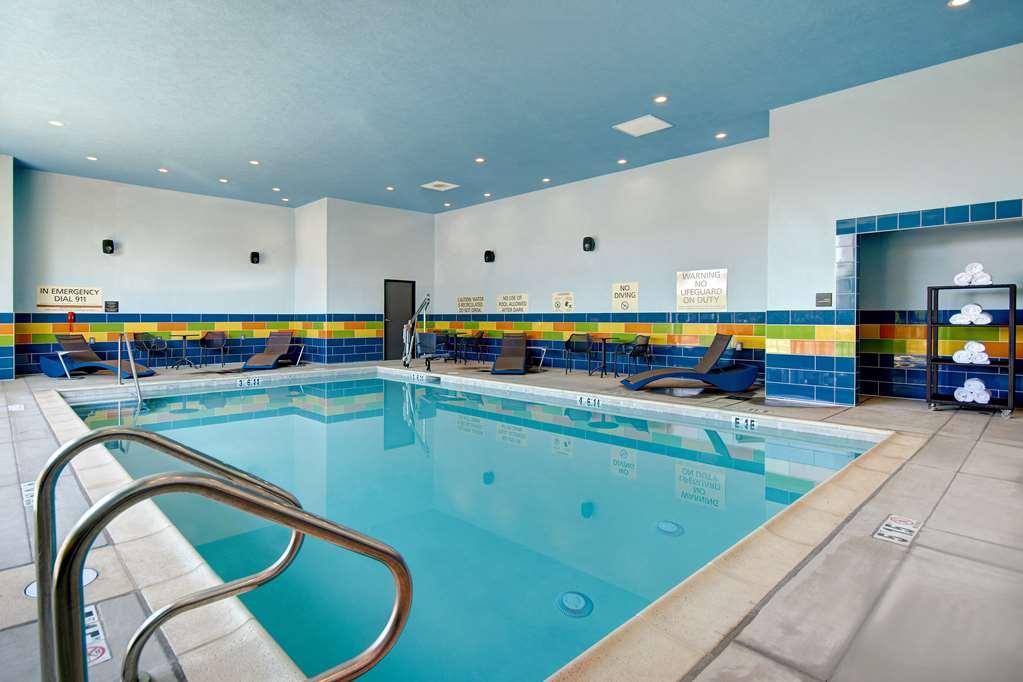 Hampton Inn & Suites Ontario Rancho Cucamonga Facilidades foto