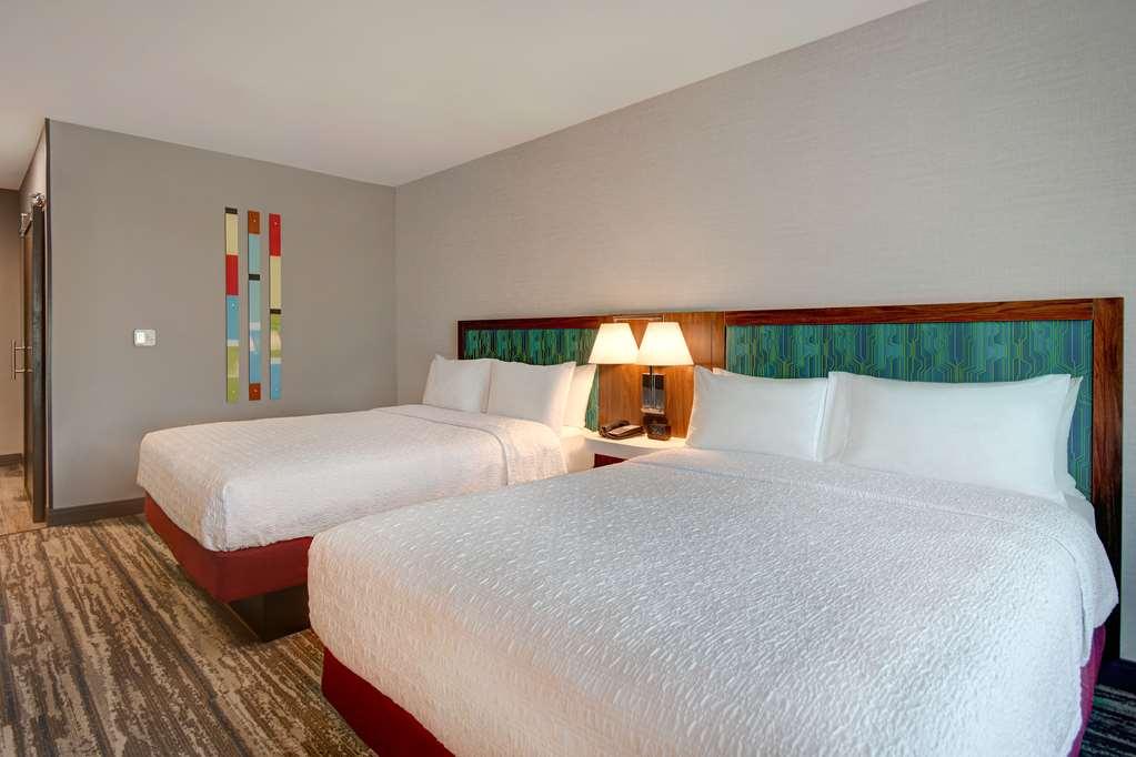 Hampton Inn & Suites Ontario Rancho Cucamonga Habitación foto