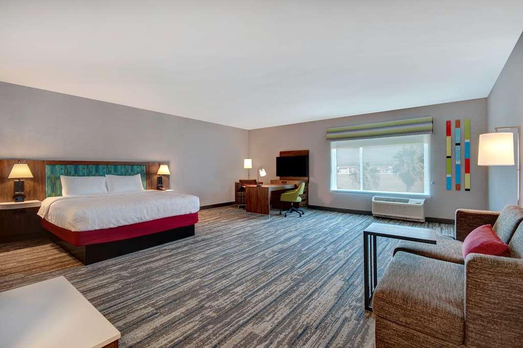 Hampton Inn & Suites Ontario Rancho Cucamonga Habitación foto