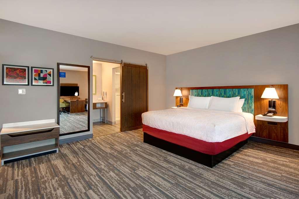 Hampton Inn & Suites Ontario Rancho Cucamonga Habitación foto