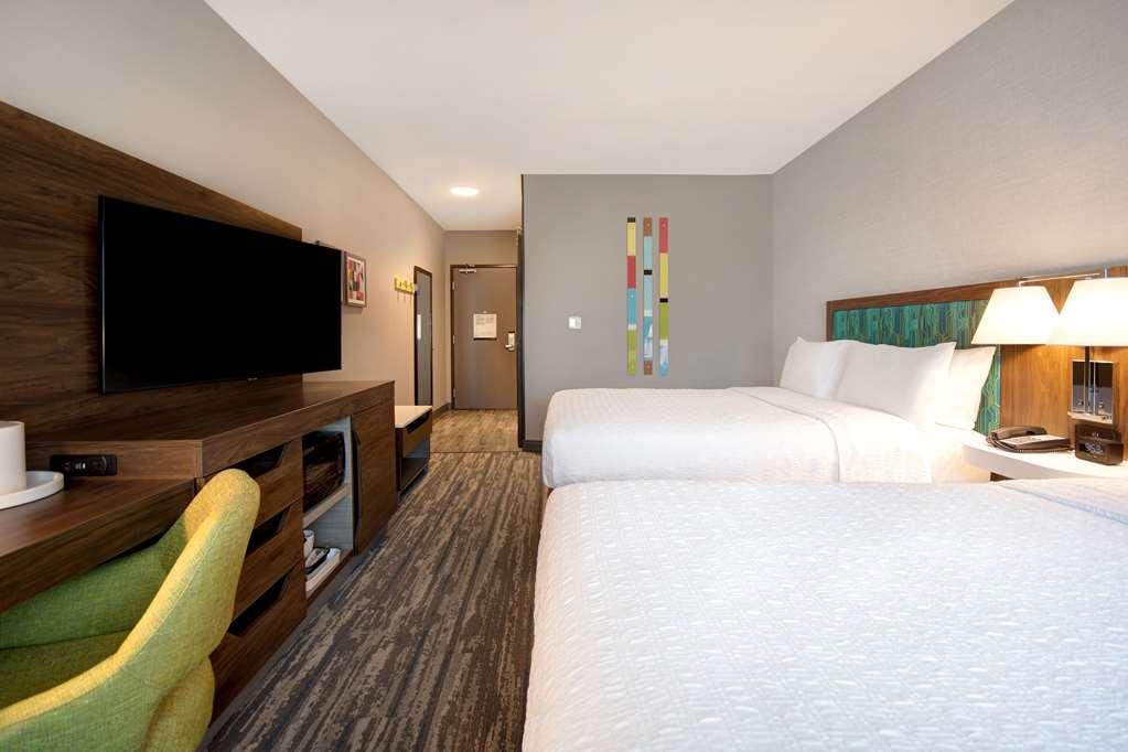 Hampton Inn & Suites Ontario Rancho Cucamonga Habitación foto