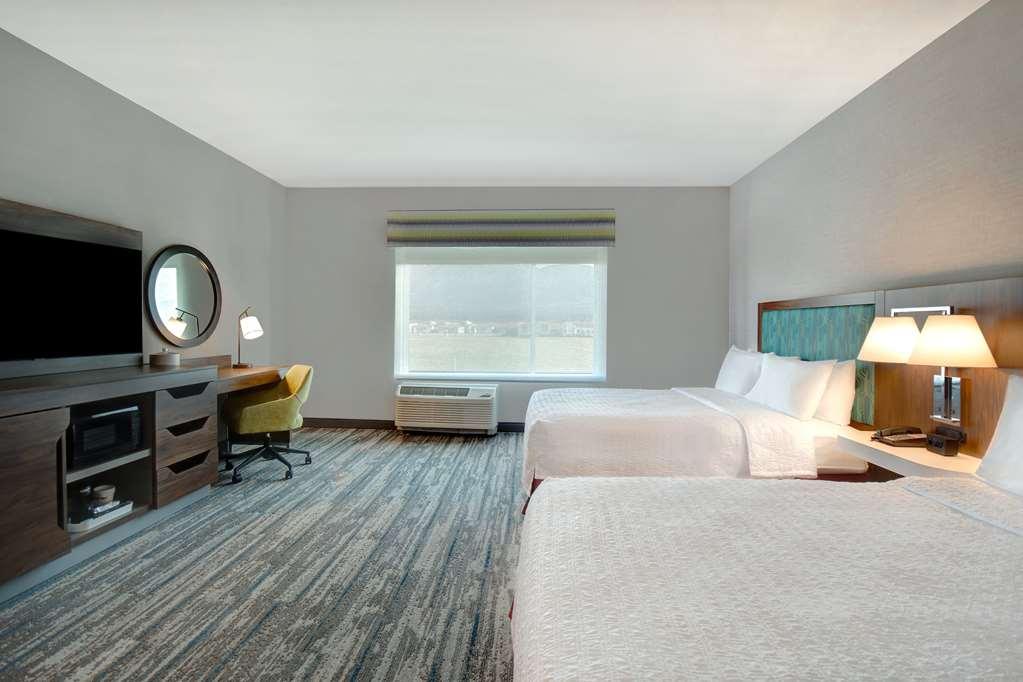 Hampton Inn & Suites Ontario Rancho Cucamonga Habitación foto